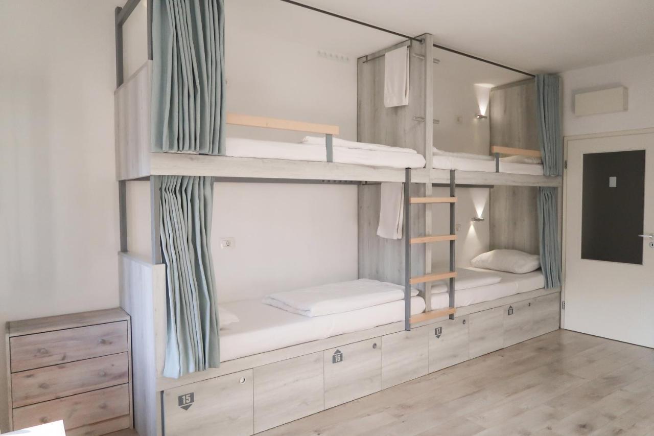 Premium Hostel Kobarid Bagian luar foto