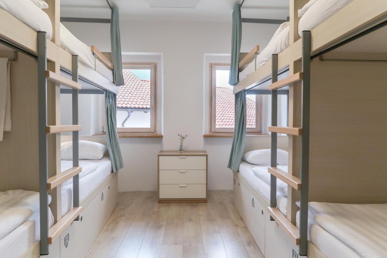 Premium Hostel Kobarid Bagian luar foto
