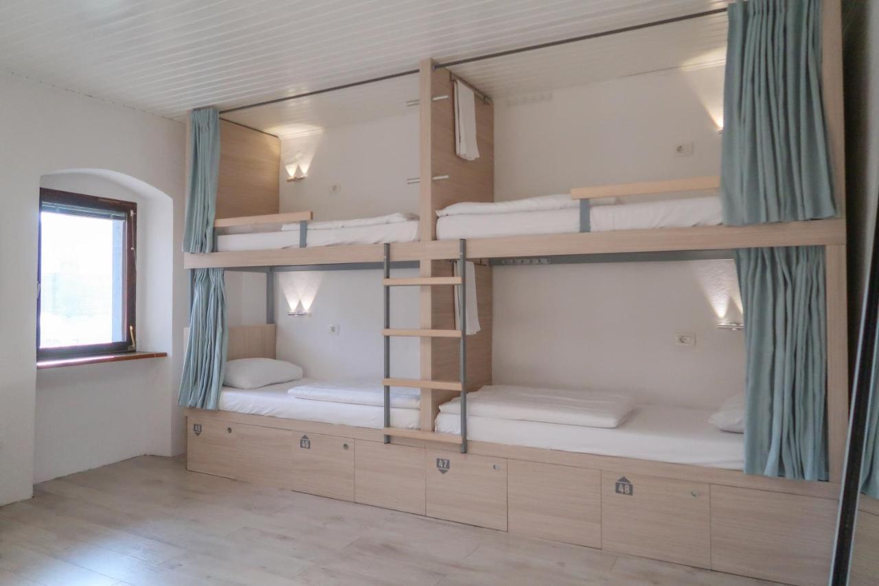 Premium Hostel Kobarid Bagian luar foto