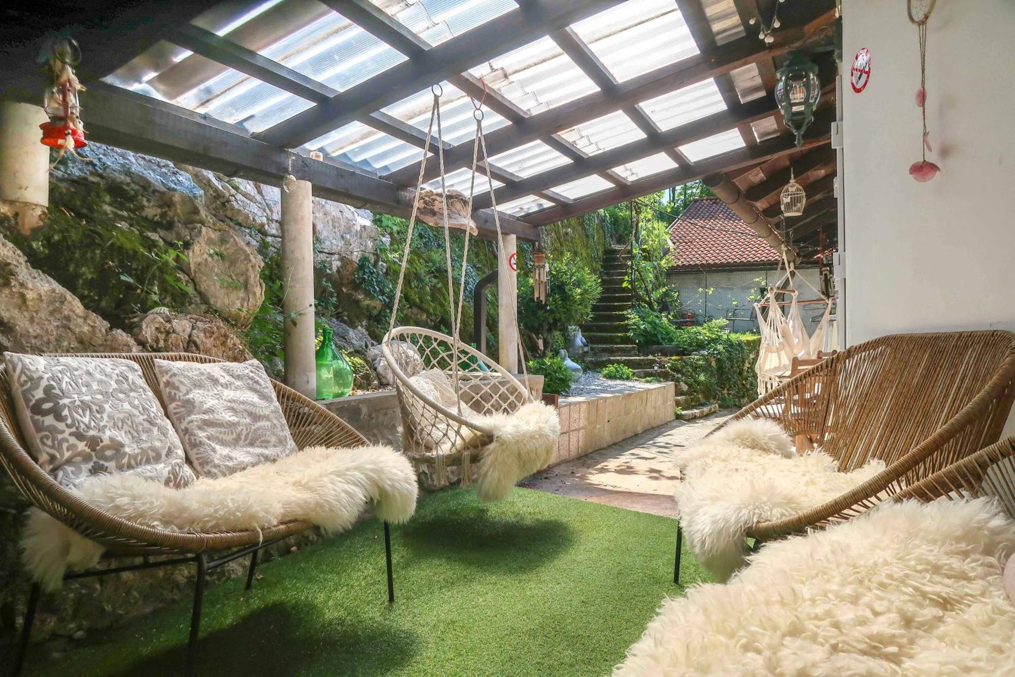 Premium Hostel Kobarid Bagian luar foto